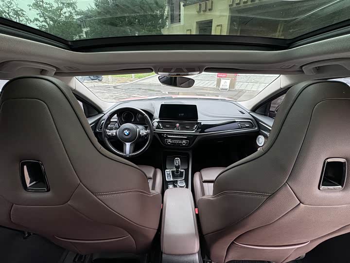 Фото 9 - BMW 1 Series