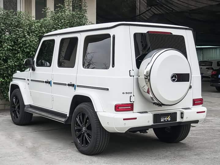 Фото 4 - Mercedes-Benz G-Class