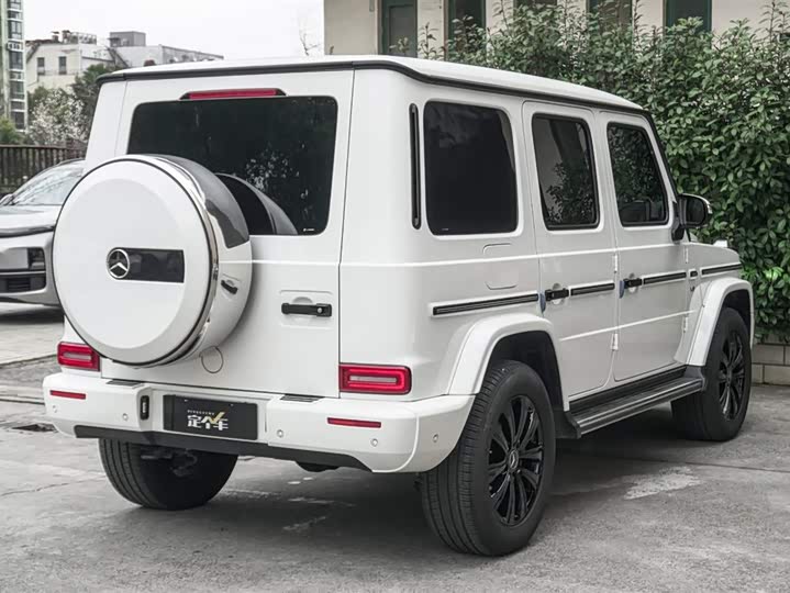 Фото 6 - Mercedes-Benz G-Class