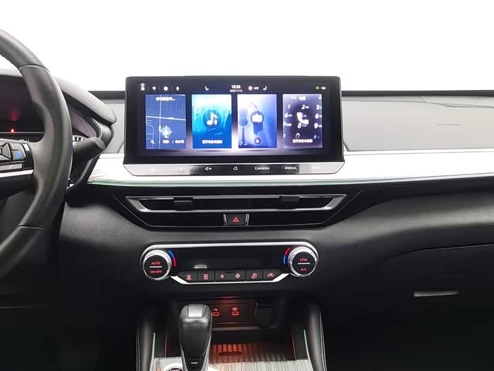 Фото 12 - Nissan Teana