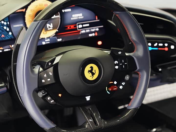 Фото 7 - Ferrari SF90