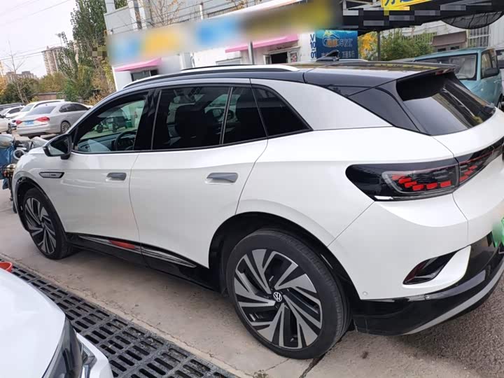 Фото 5 - Volkswagen ID.4 Crozz