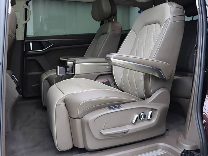 Фото 11 - Volkswagen Viloran