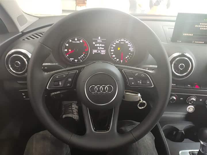 Фото 11 - Audi A3