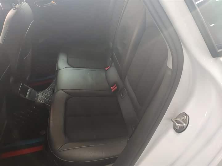 Фото 17 - Audi A3