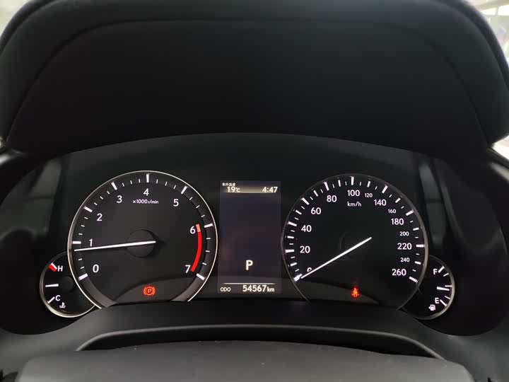 Фото 7 - Lexus RX