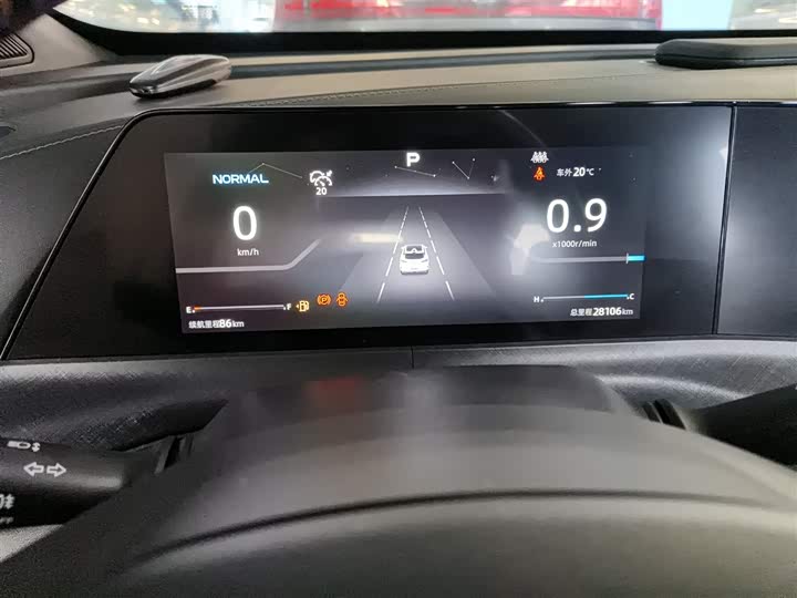 Фото 12 - Changan UNI-T