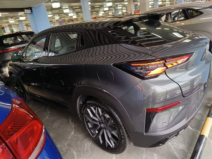 Фото 5 - Changan UNI-T