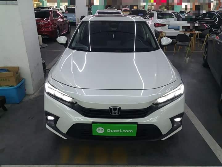 Фото 3 - Honda Civic