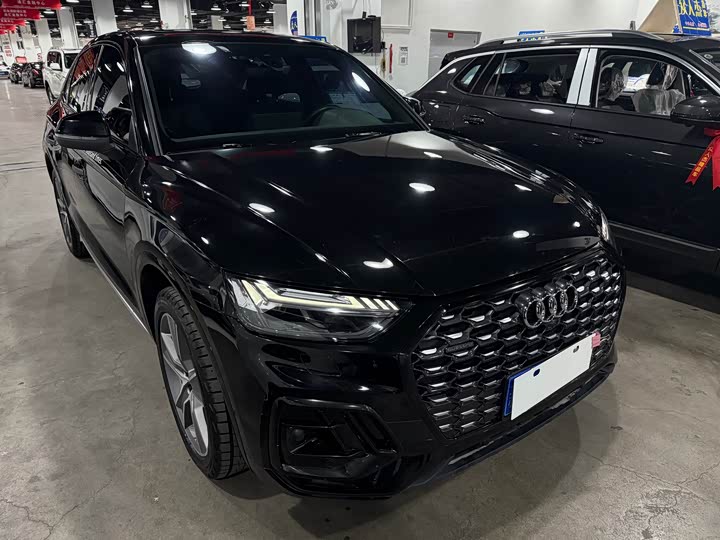 Фото 3 - Audi Q5L Sportback