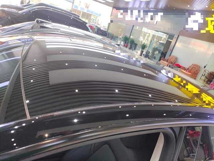 Фото 27 - Tesla Model Y