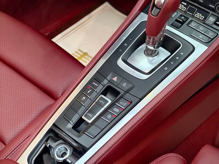 Фото 15 - Porsche 718