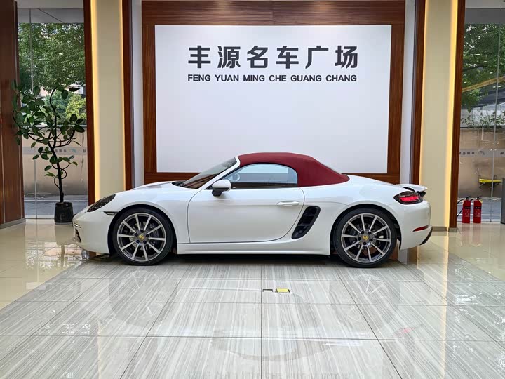 Фото 22 - Porsche 718