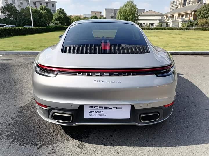 Фото 14 - Porsche 911