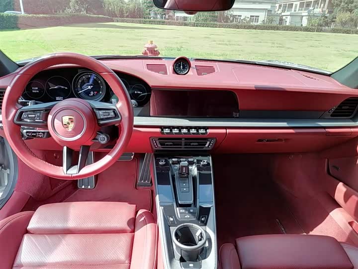 Фото 5 - Porsche 911