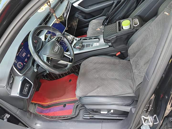 Фото 7 - Audi A6L