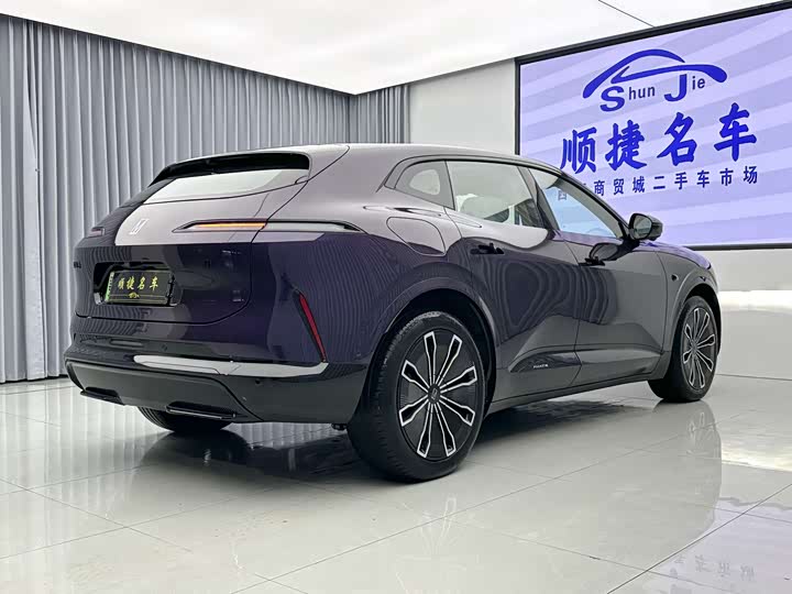 Фото 47 - Avatr 07