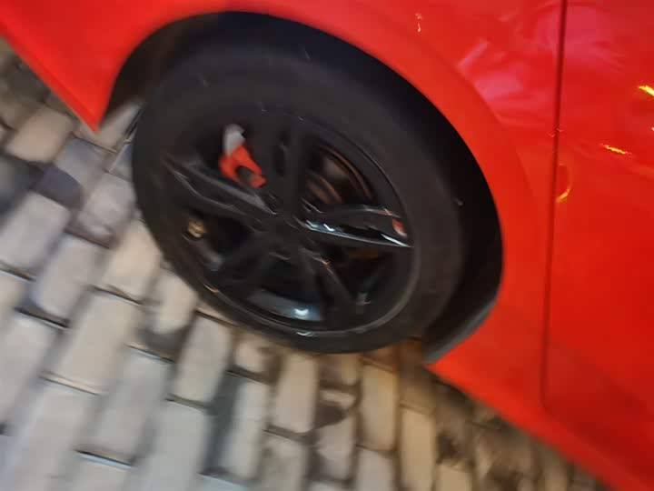 Фото 26 - Geely Binrui