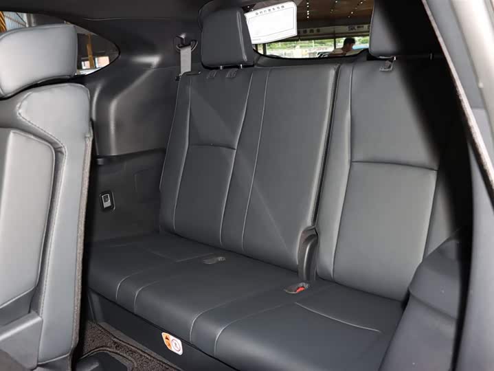 Фото 12 - Toyota Crown Kluger