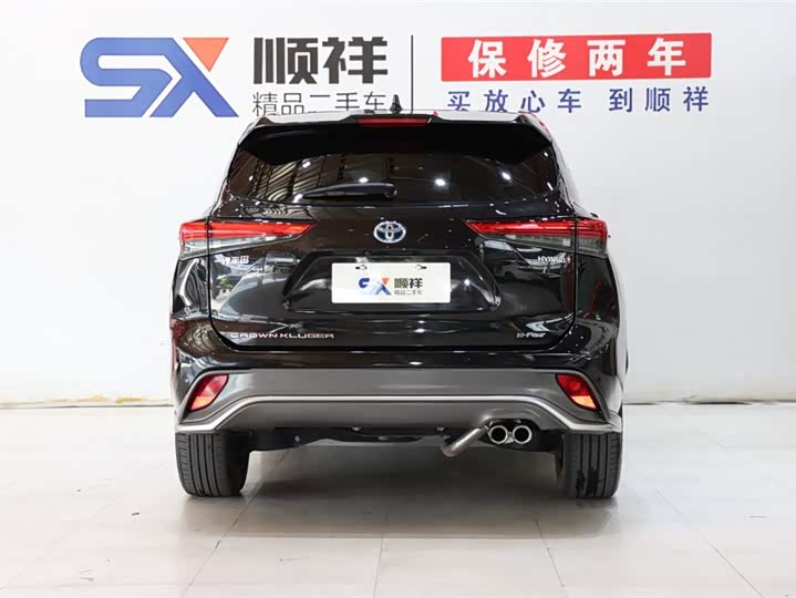 Фото 5 - Toyota Crown Kluger