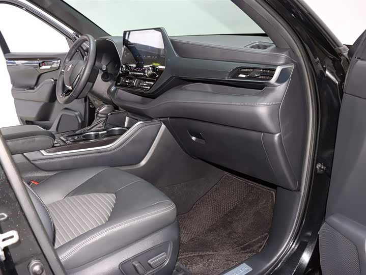 Фото 8 - Toyota Crown Kluger