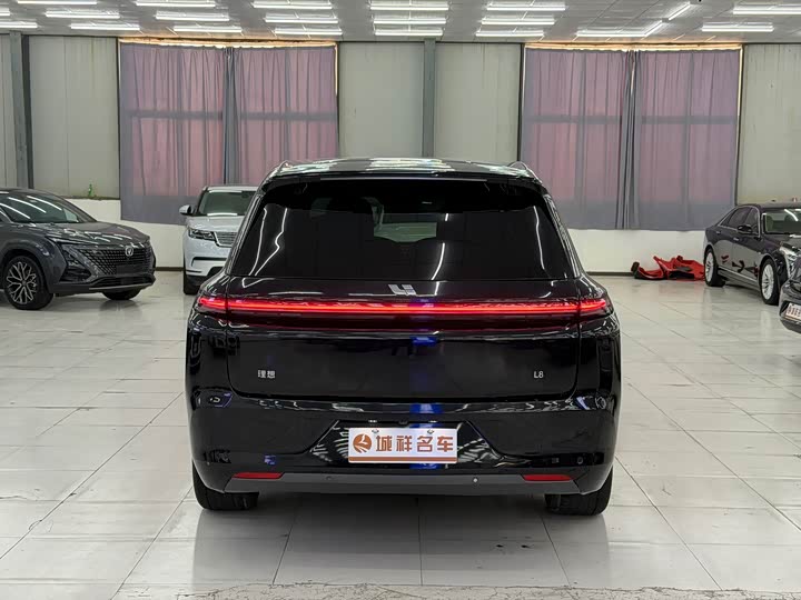 Фото 9 - LiXiang L8