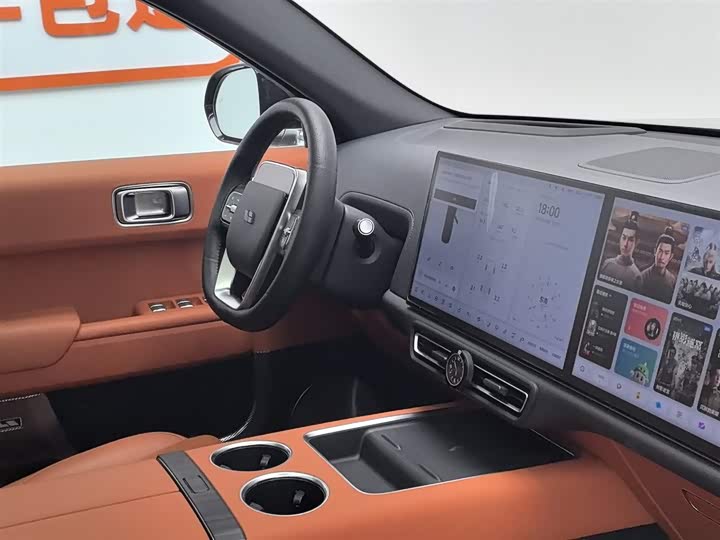 Фото 22 - LiXiang L7