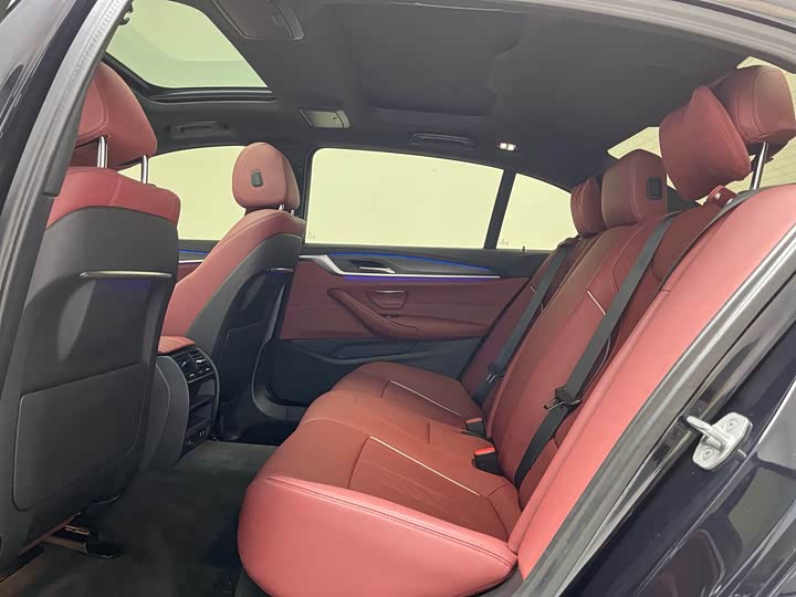 Фото 22 - BMW 5 Series