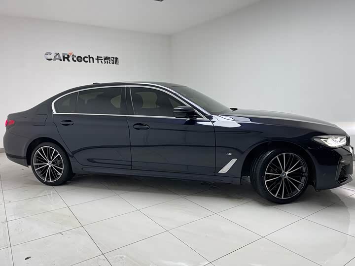 Фото 4 - BMW 5 Series