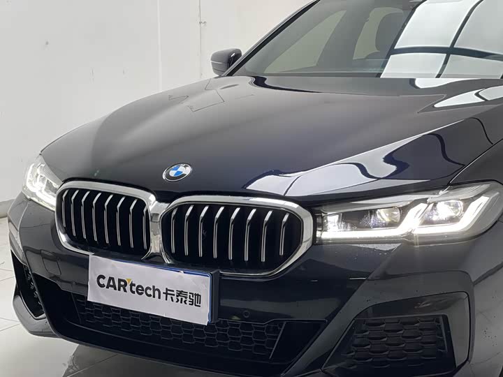 Фото 9 - BMW 5 Series