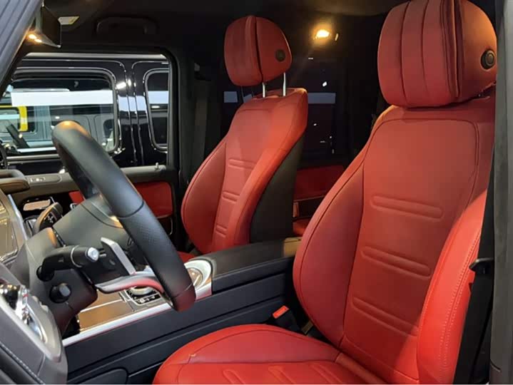 Фото 15 - Mercedes-Benz G-Class