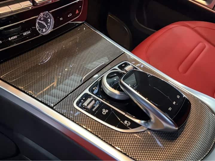 Фото 19 - Mercedes-Benz G-Class