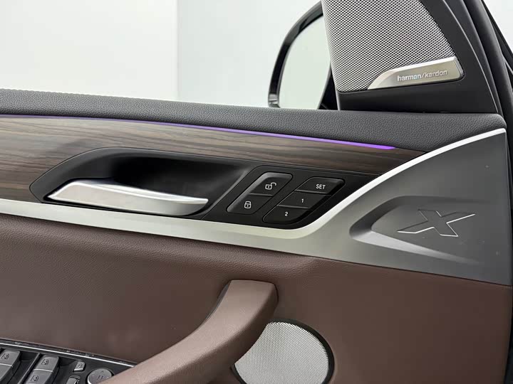 Фото 11 - BMW X3