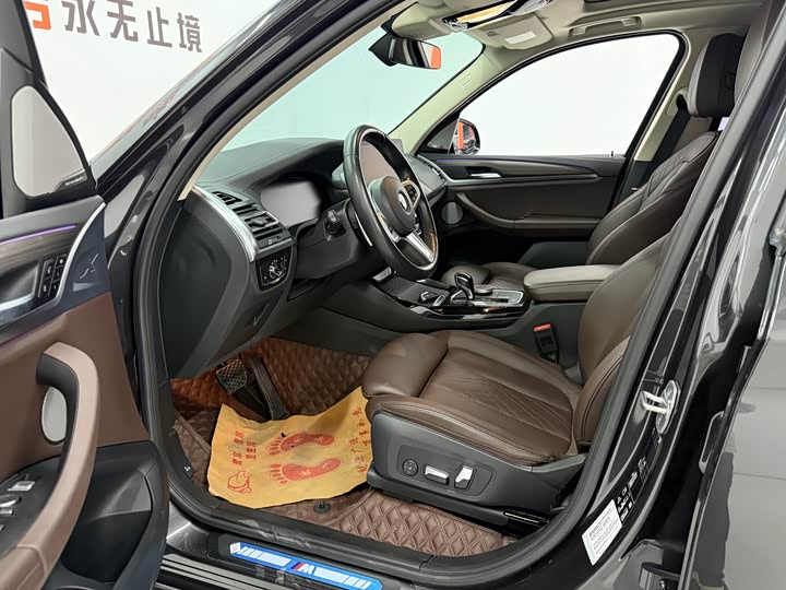 Фото 12 - BMW X3