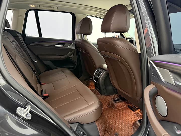 Фото 17 - BMW X3