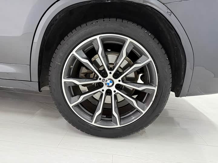 Фото 23 - BMW X3