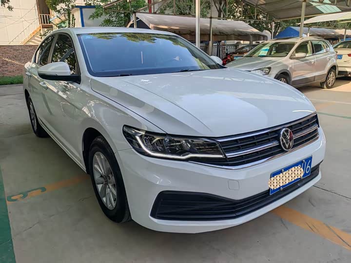 Фото 2 - Volkswagen Bora