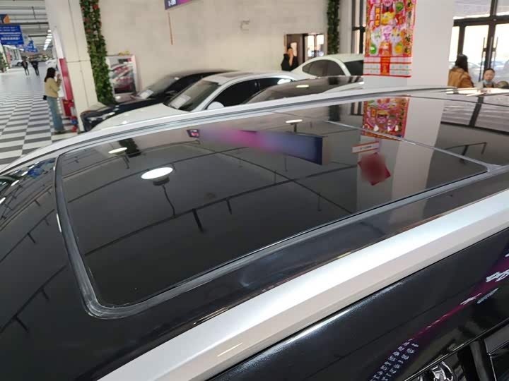 Фото 27 - Toyota Highlander