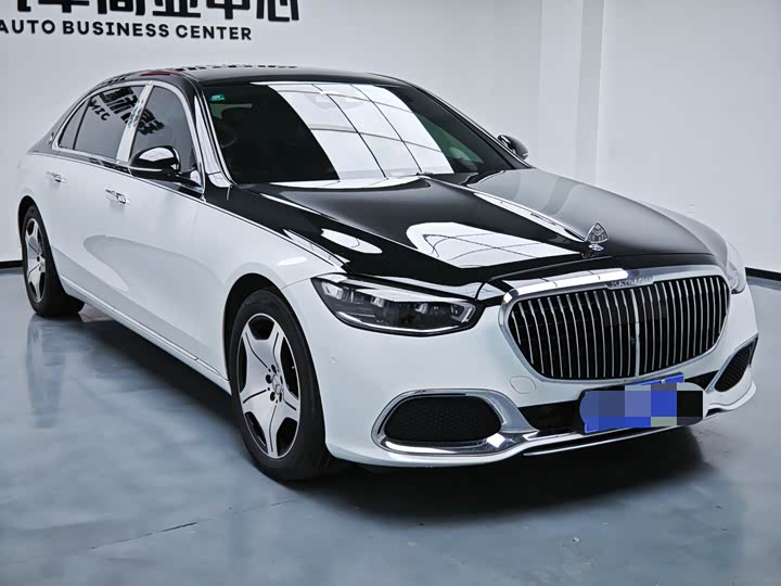 Фото 3 - Mercedes-Benz Maybach S-Class