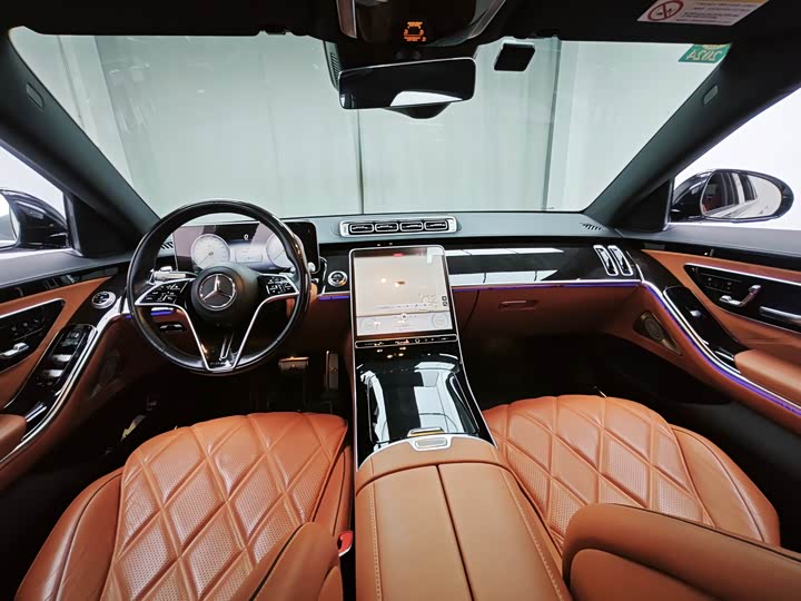 Фото 9 - Mercedes-Benz Maybach S-Class