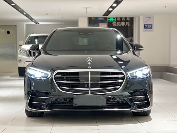 Фото 2 - Mercedes-Benz S-Class