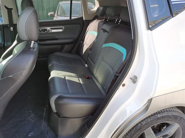 Фото 17 - GAC Aion Y