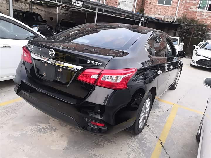 Фото 7 - Nissan Sylphy