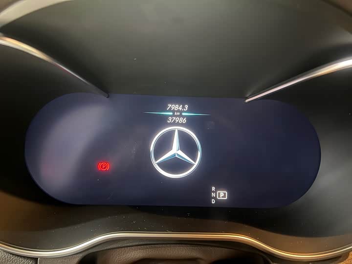 Фото 11 - Mercedes-Benz GLC-Class