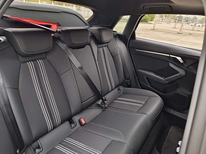 Фото 18 - Audi A3