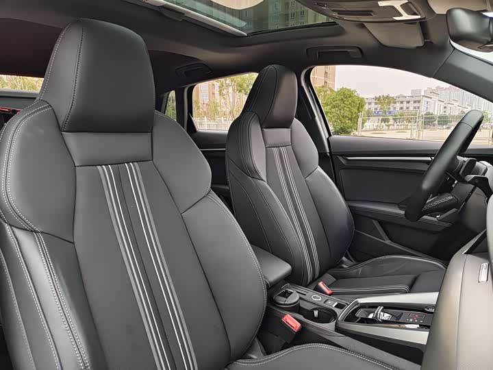 Фото 21 - Audi A3