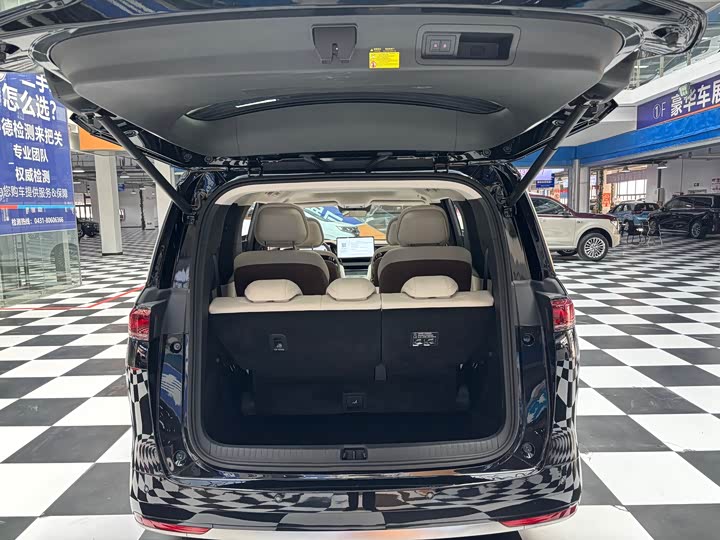 Фото 19 - BYD Xia