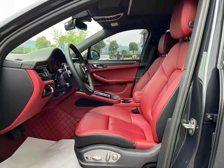 Фото 4 - Porsche Macan