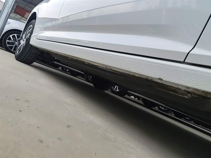 Фото 21 - Volkswagen Lavida