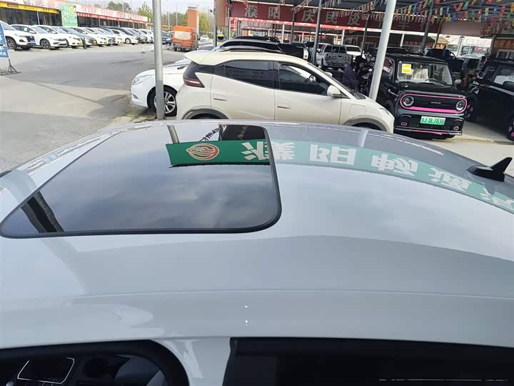 Фото 27 - Volkswagen Lavida